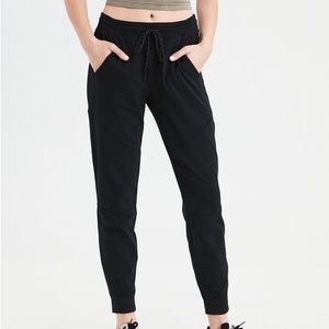 American Eagle Joggers